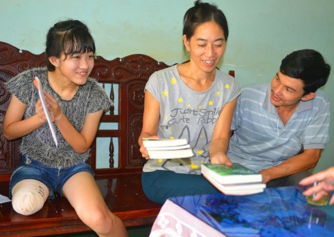 Có lá thư Vi khuyên Cố Lên mà Vi muốn giữ bí mật