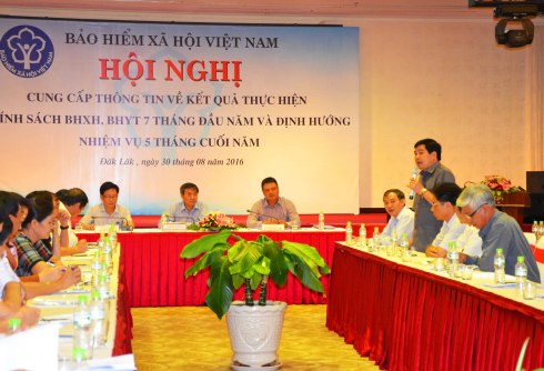 Ông Y Khút Niê đại biểu Quốc hội tán thành ý kiến của đại diện báo Tiền Phong