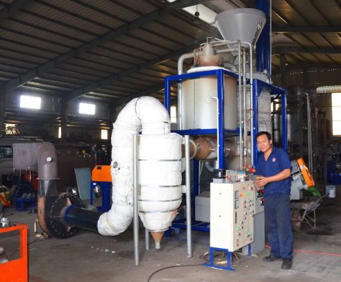 Chạy thử nghiệm dàn máy sấy nhiệt phân công nghệ Thụy Sĩ tại xưởng cơ khí Viết Hiền