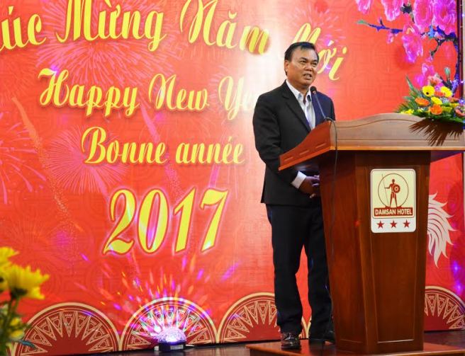 Ông Y Phu Êban, Bí thư tỉnh ủy tỉnh Đắk Lắk  chào mừng đoàn du khách