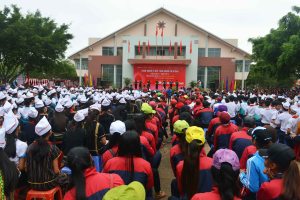 Quy mô lớn và đa dạng sắc màu văn hóa các dân tộc tại lễ khởi động Chủ Nhật Đỏ huyện Cư Mgar