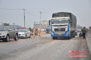 images1825391_xe_hung_gach_da